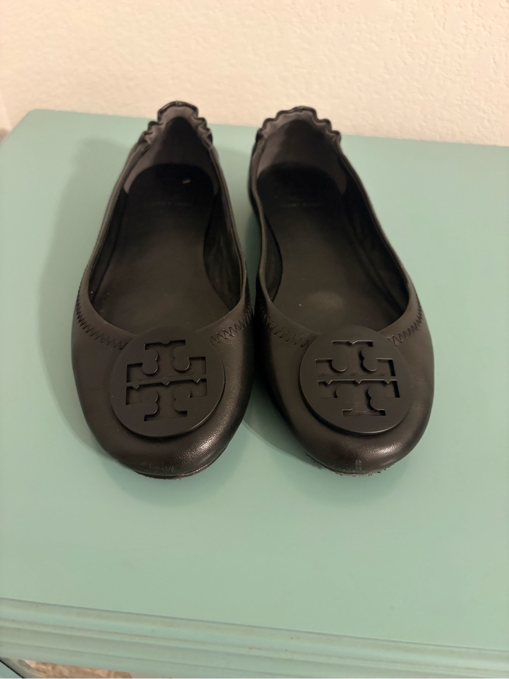 Tory Burch Black Leather Logo Ballet Flats